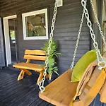 Weranda & Bania Holiday home Siemiany